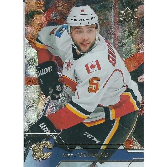 2016-17 Upper Deck Mark Giordano Gold Rainbow Foil ePack Exclusive #29 CGY